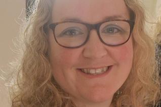 Headshot of Amy Howard